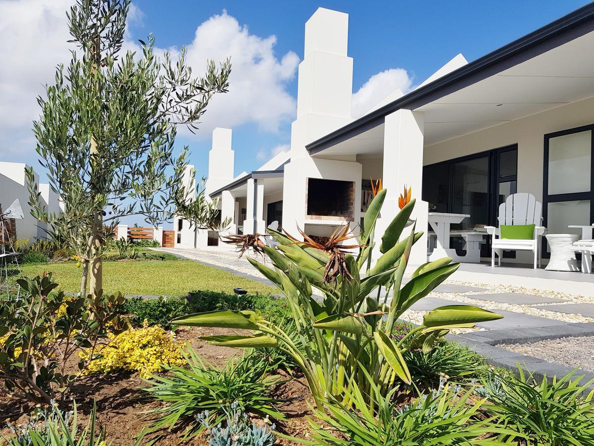 Three Feathers Cottages Langebaan Eksteriør bilde