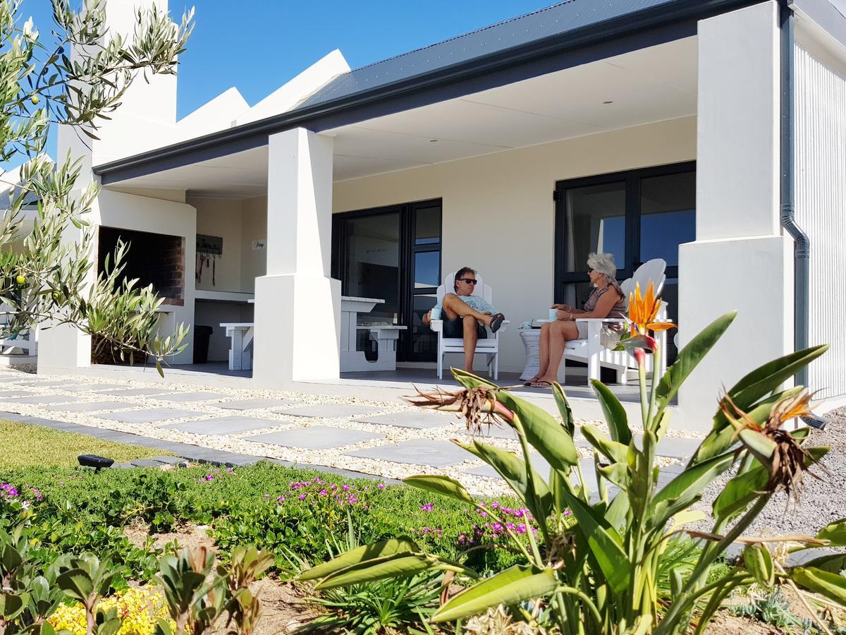 Three Feathers Cottages Langebaan Eksteriør bilde