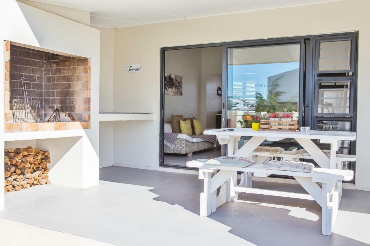 Three Feathers Cottages Langebaan Eksteriør bilde